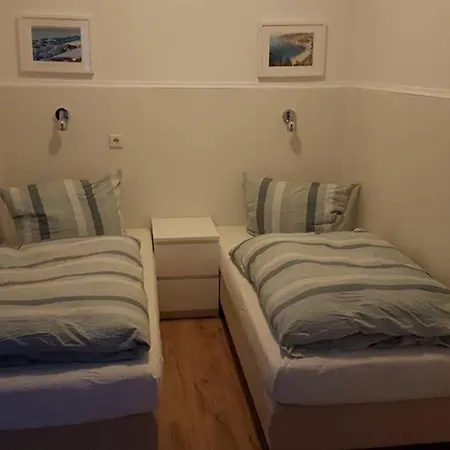 Appartement Vanille, Ferienwohnung Mit Eigenem Eingang, Wie Ein Kleines Haus Bad Salzuflen Exterior photo