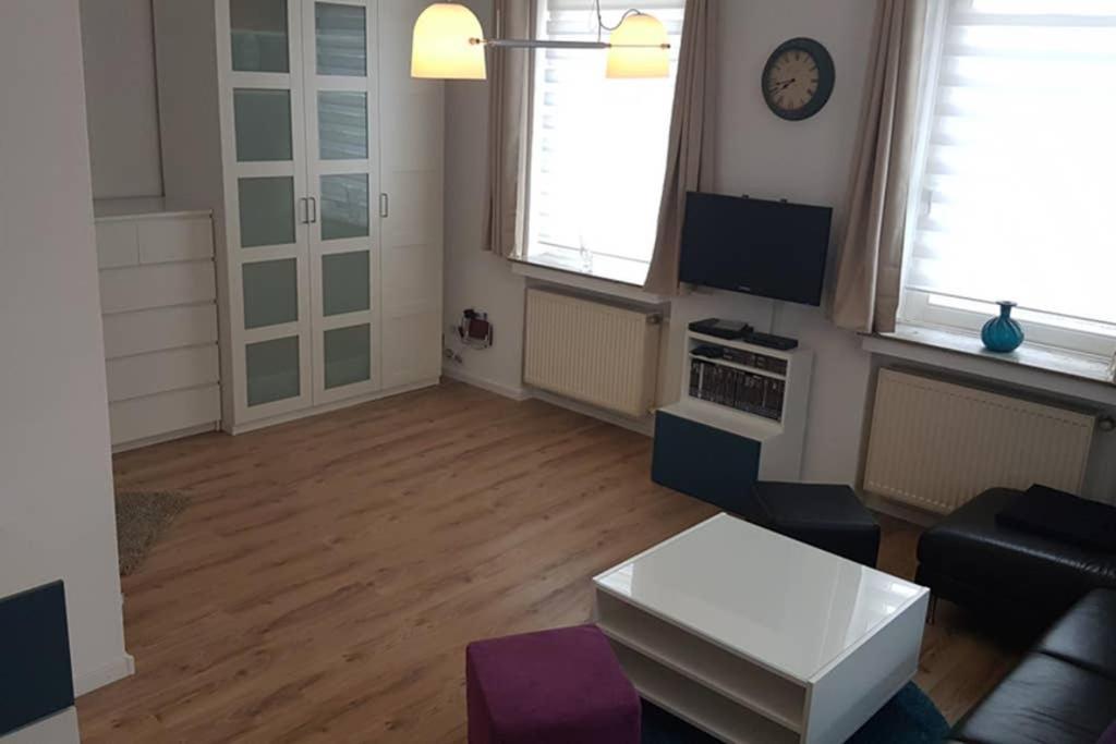 Vanille, Mit Eigenem Eingang, Ein Kleines Haus Bad Salzuflen